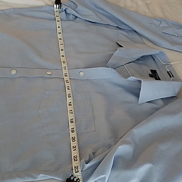 J.Crew Casual Buttom Down Shirt. - Picture 5 of 7